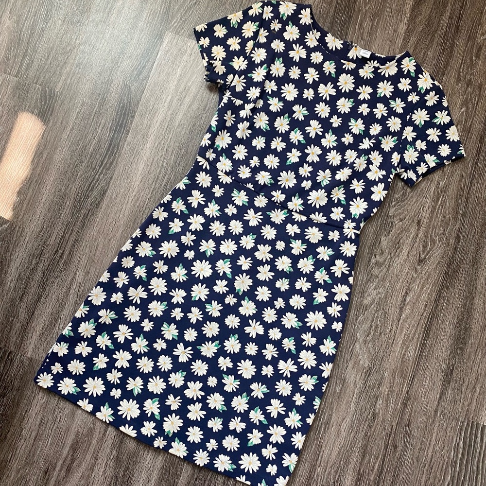 Old Navy Daisy Dress